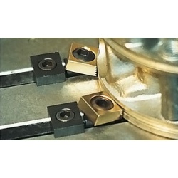 advant-edge-clamps thumb