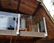glass railing 2