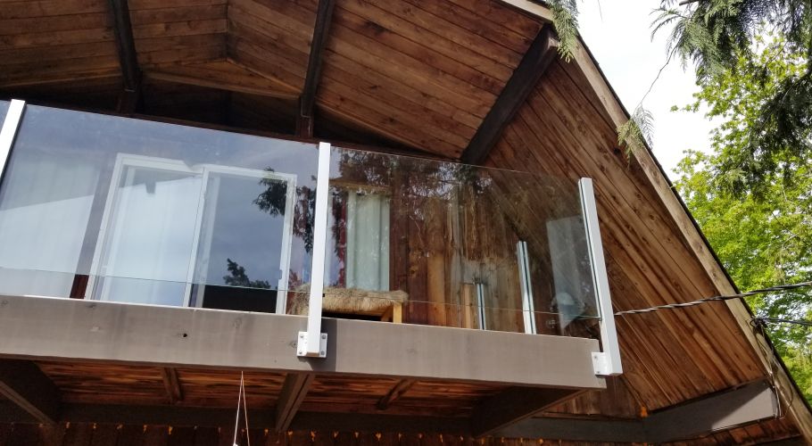 glass railing 2